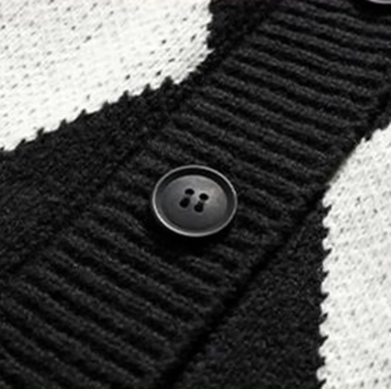 Men's Argyle Sweater Vest Button Down V Neck Sleeveless Fall Cardigan Casual Knitted Slim Fit Jumper Tops